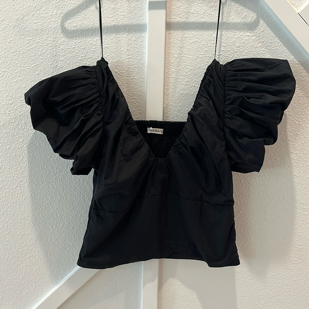 Abercrombie & Fitch Top